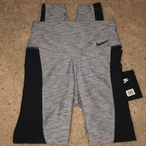 Nike Legend Leggings